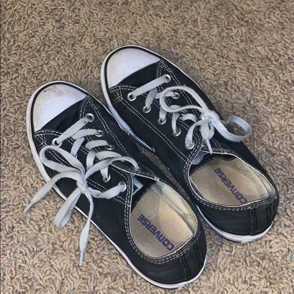 size 3 black converse